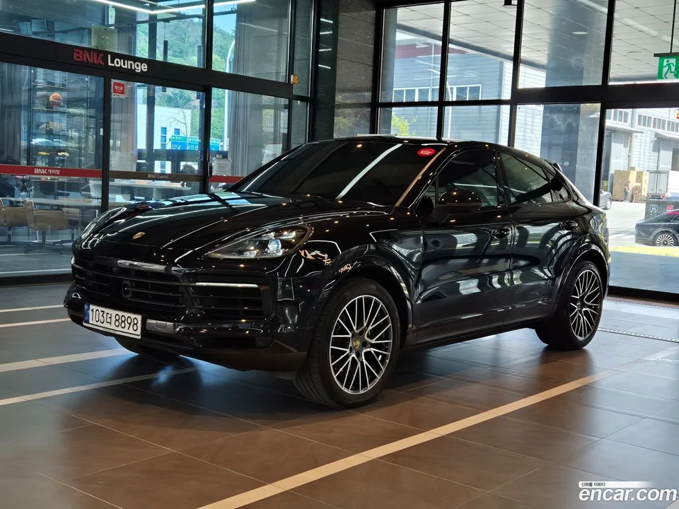 Porsche Cayenne 3.0 2022 — миниатюра 2