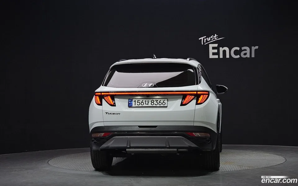 Hyundai Tucson Hybrid 2WD 2023 — миниатюра 4