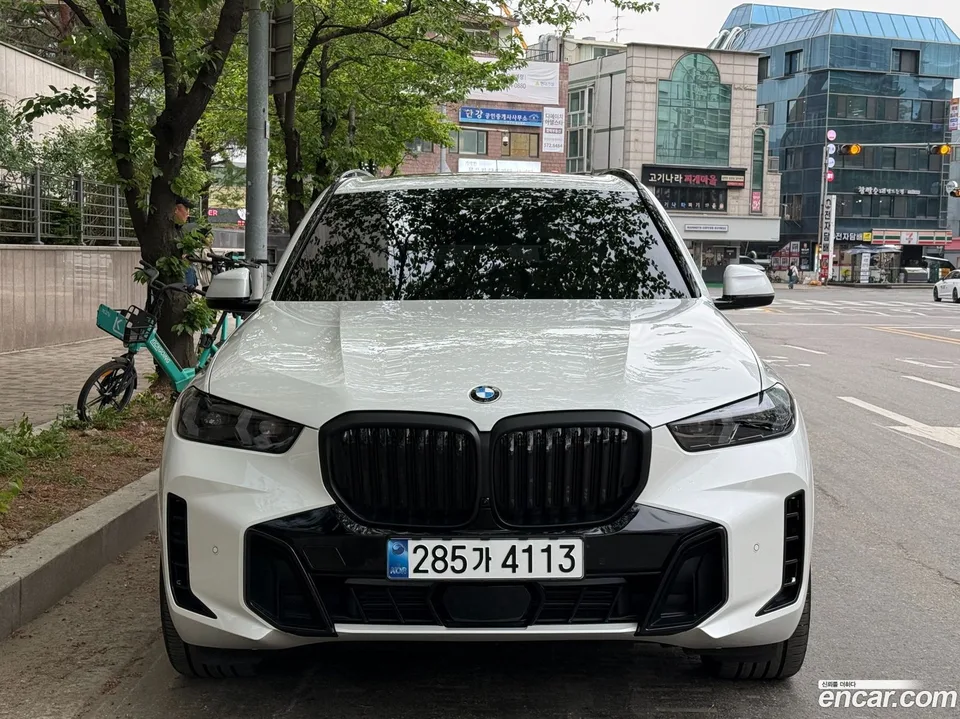 BMW X5 xDrive 40d M 2025 — миниатюра 2