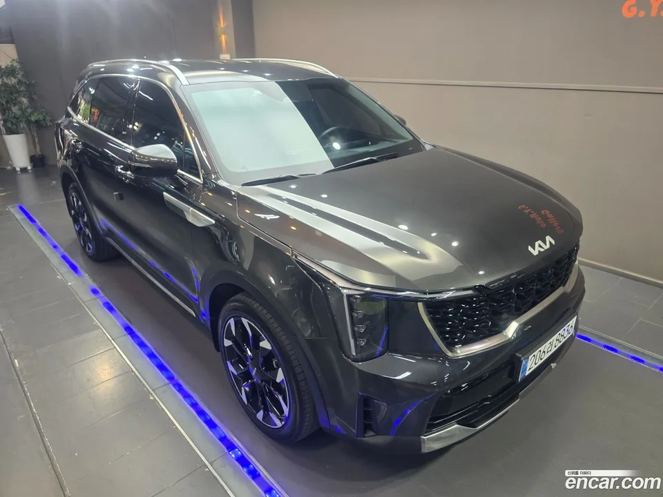 Kia Sorento 2.2 2WD 2024 — фото 1, купить с доставкой в Москву