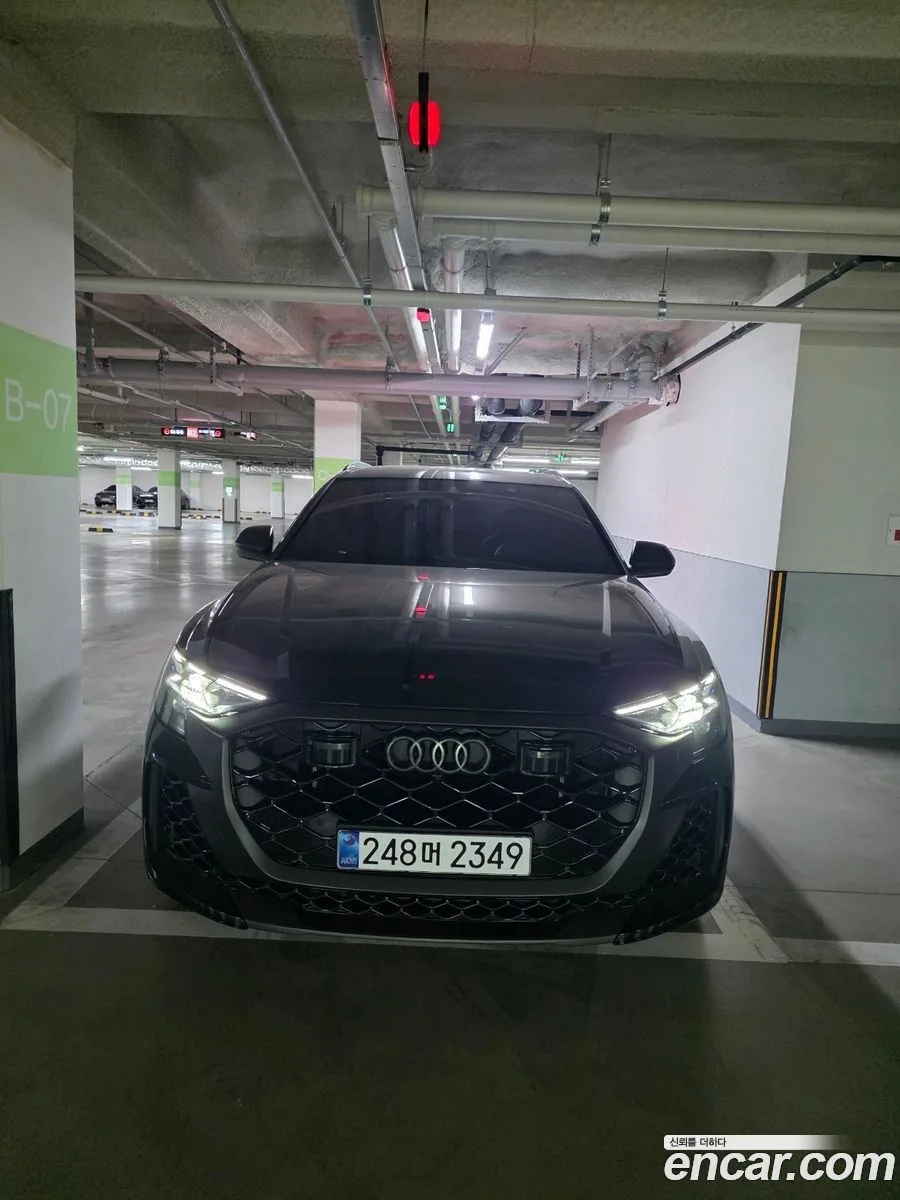 Audi RSQ8 (4M) 4.0 TFSI 2025 — миниатюра 3