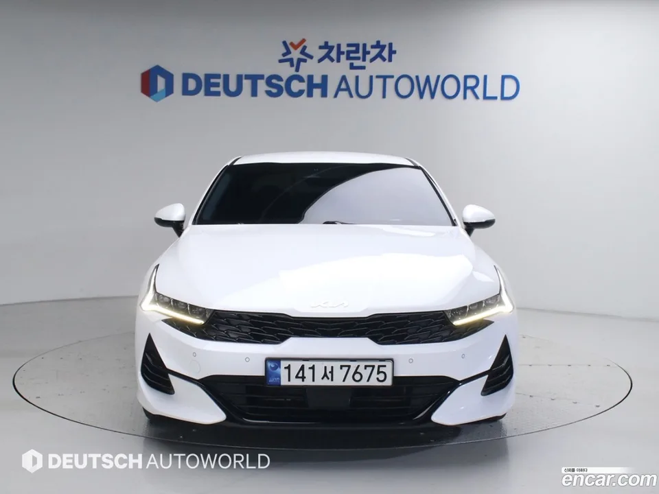 Kia K5 2.0 2023 — миниатюра 3