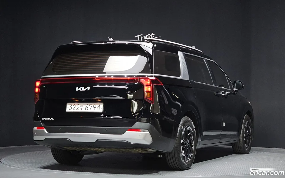 Kia Carnival 9 2024 — миниатюра 2