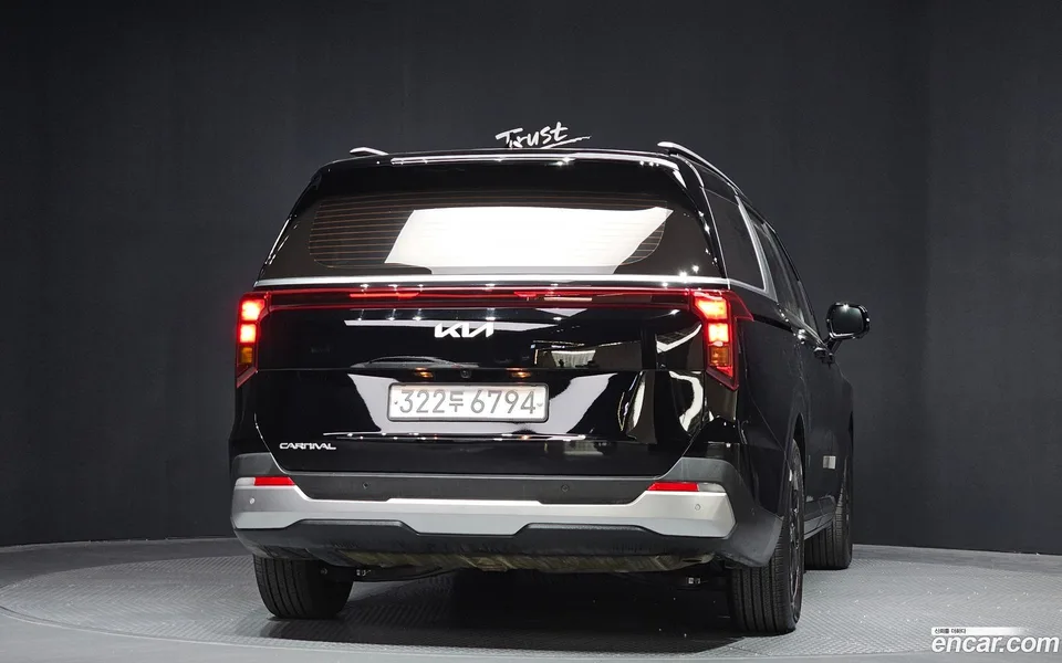 Kia Carnival 9 2024 — миниатюра 4