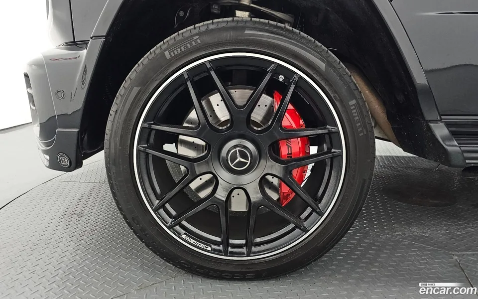 Mercedes-Benz G-Class (W463b) AMG G63 2023 — миниатюра 2