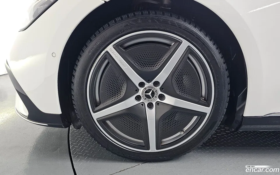 Mercedes-Benz EQE EQE350 4MATIC 2023 — миниатюра 5