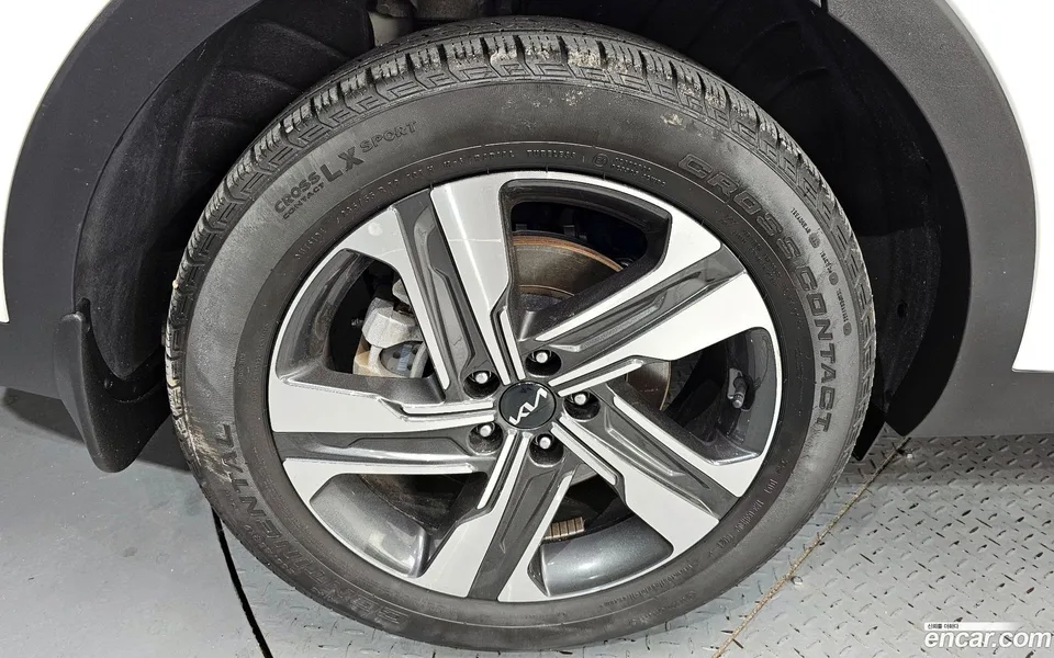 Kia Sorento HEV 1.6 2WD 2022 — миниатюра 5