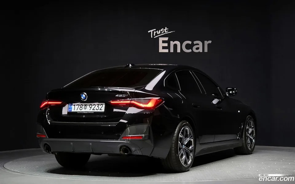 BMW 4 Series 420i M 2024 — миниатюра 2