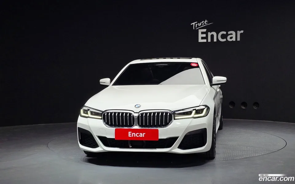 BMW 5 Series 523d M 2022 — миниатюра 3