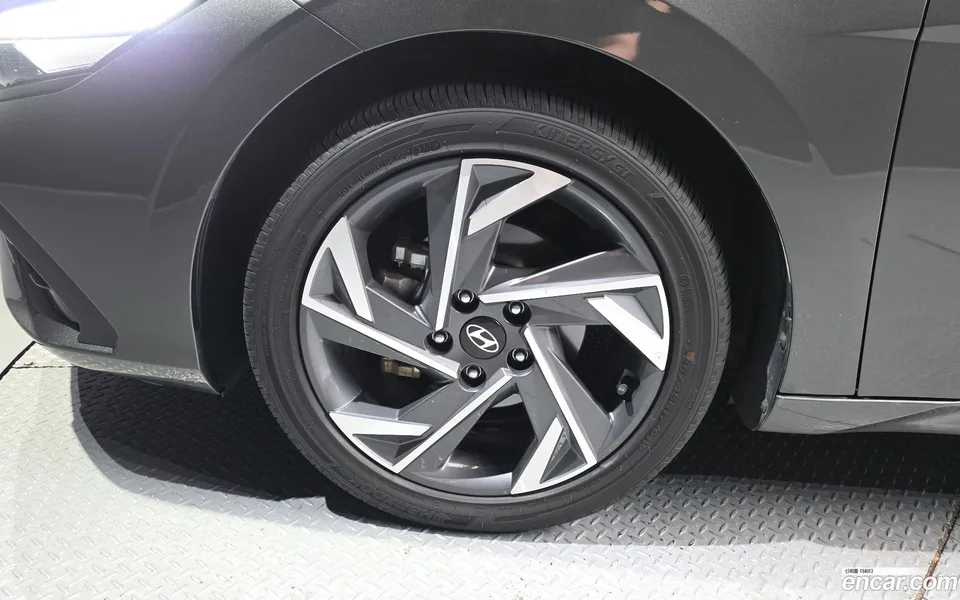Hyundai Avante CN7 1.6 2023 — миниатюра 5