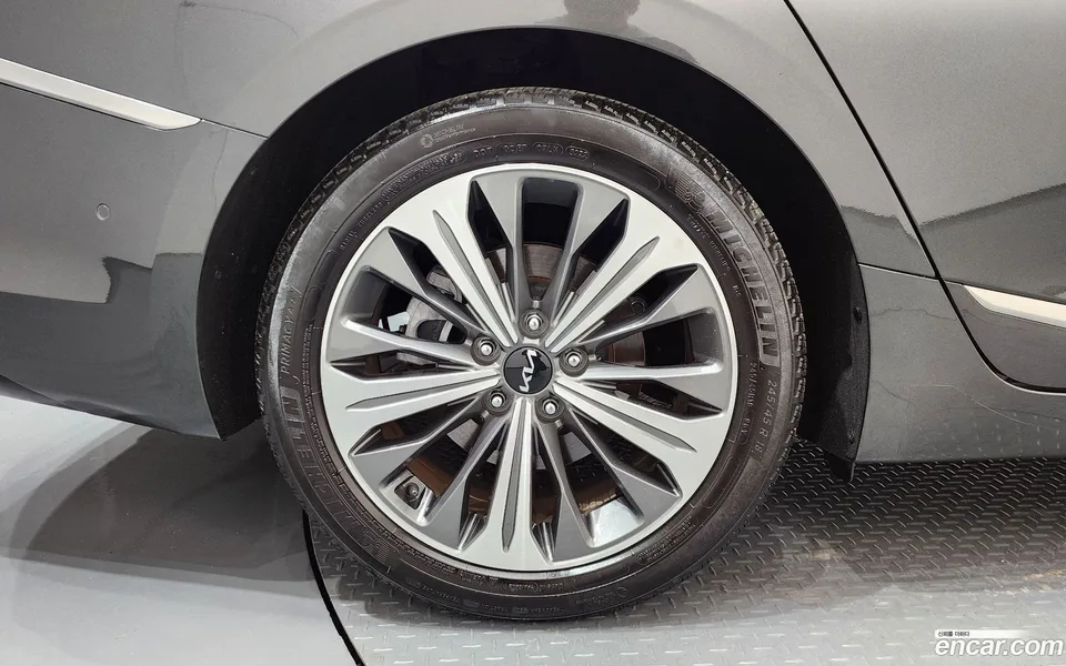 Kia K8 Hybrid 2023 — миниатюра 5