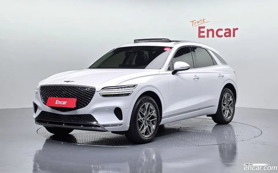 Genesis GV70 2.5T 2WD 2022 — фото 1, купить с доставкой в Москву