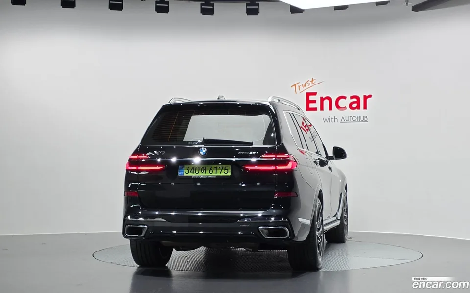 BMW X7 xDrive 40i M 7 2025 — миниатюра 4