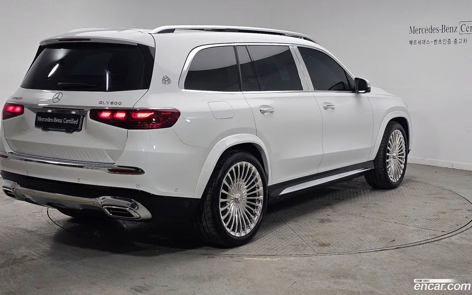 Mercedes-Benz GLS-Class GLS600 4MATIC 2025 — миниатюра 4
