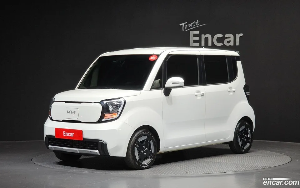 Kia Ray EV 2023 — фото 1, купить с доставкой в Москву