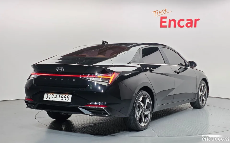 Hyundai Avante 1.6 2023 — миниатюра 2