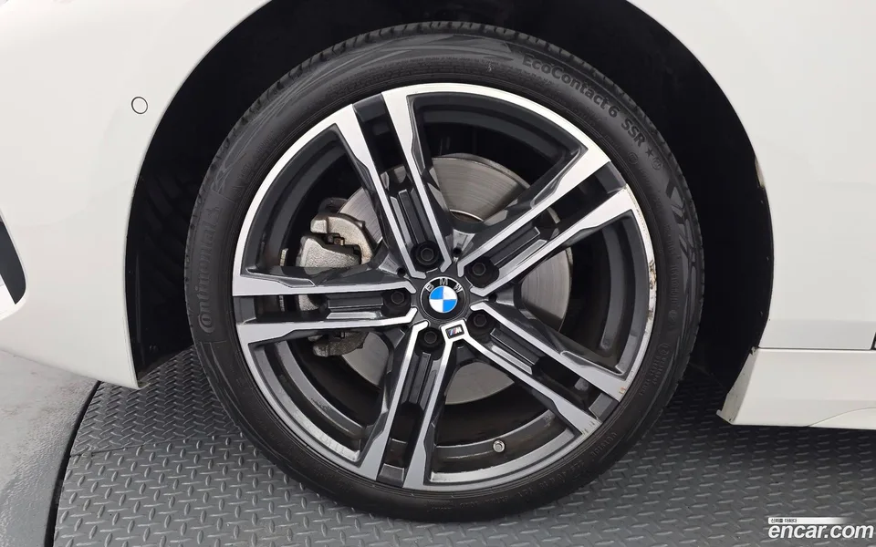 BMW 1 Series 120i M 2024 — миниатюра 5