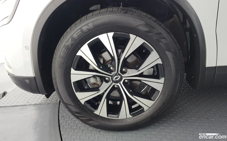 Renault Samsung QM6 2.0 LPe LE 2WD 2022 — миниатюра 5