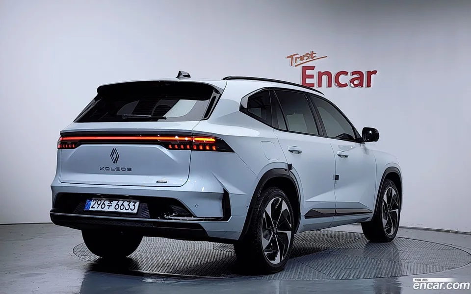 Renault Samsung Grand Koleos 1.5 E-TECH 2WD 2025 — миниатюра 2