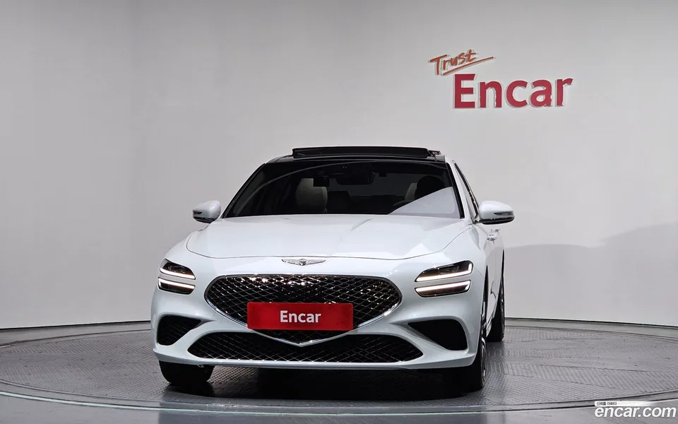 Genesis G70 2.0T 2WD 2022 — миниатюра 3