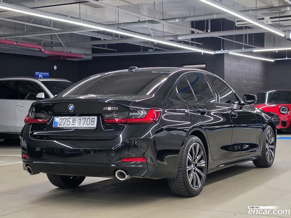 BMW 3 Series 320i 2025 — миниатюра 2