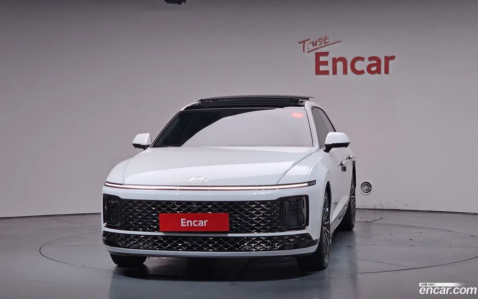 Hyundai Grandeur Hybrid 2023 — миниатюра 3