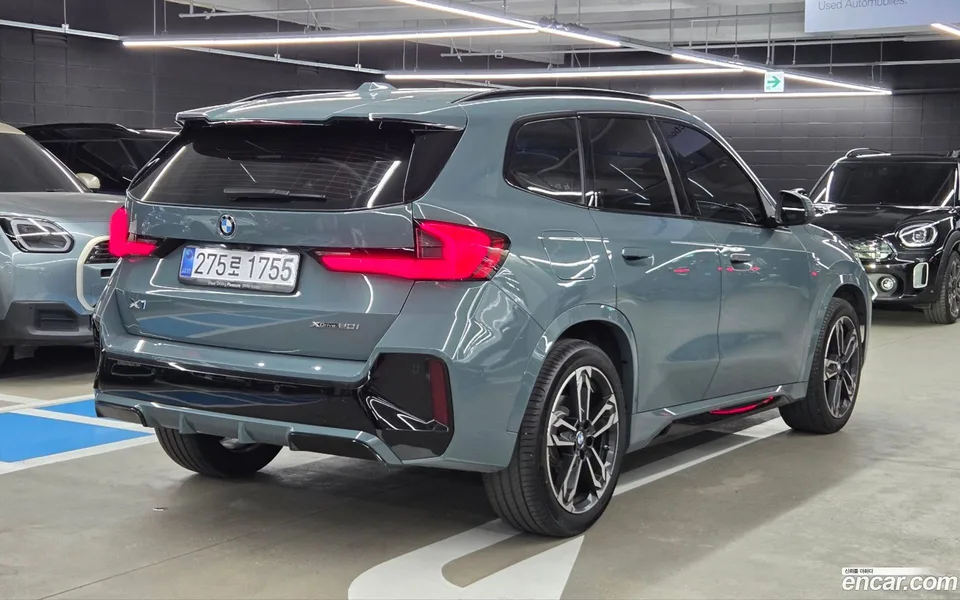 BMW X1 xDrive 20i M 2025 — миниатюра 2