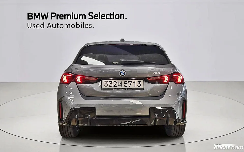 BMW 1 Series 120 M 2025 — миниатюра 3