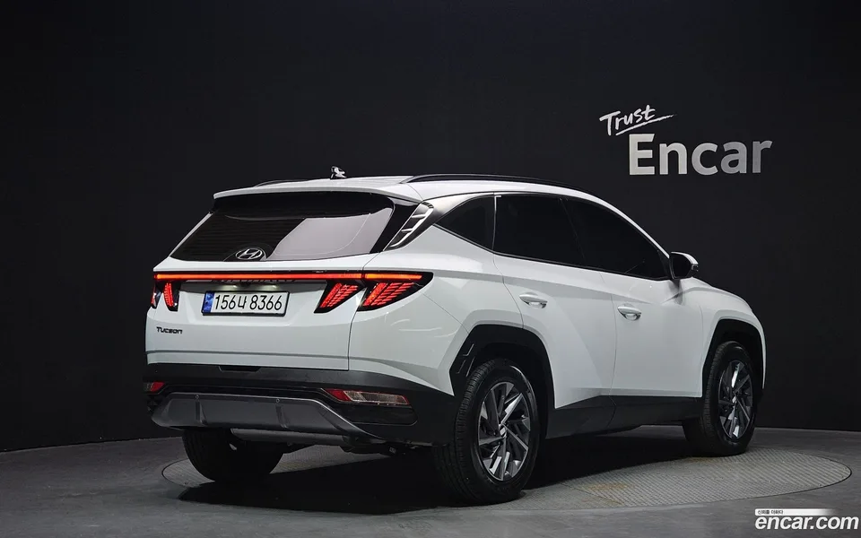 Hyundai Tucson Hybrid 2WD 2023 — миниатюра 2