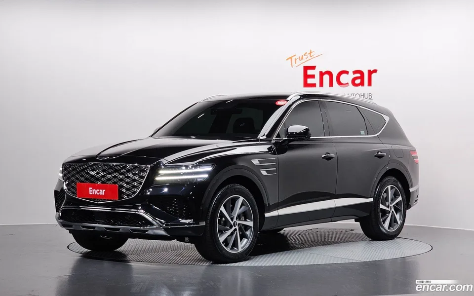 Genesis GV80 2.5T AWD 2023 — фото 1, купить с доставкой в Москву