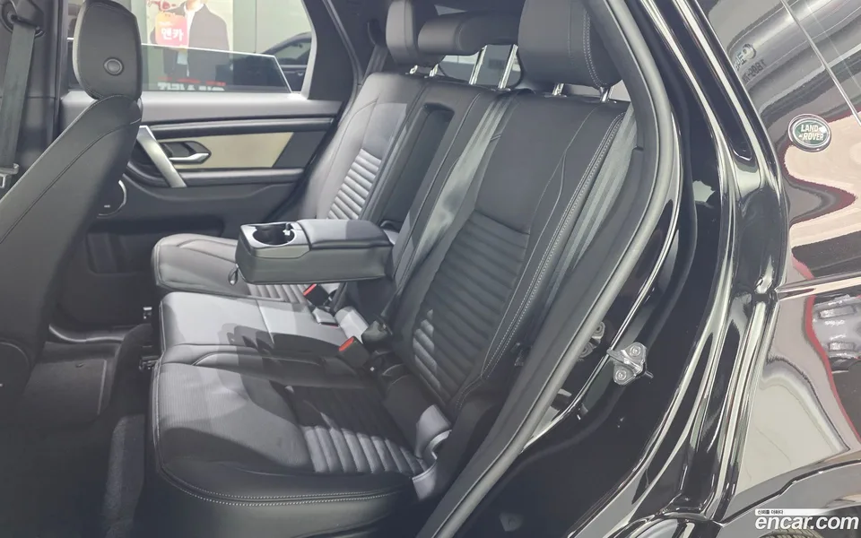 Land Rover Discovery Sport P250 SE 2025 — миниатюра 5