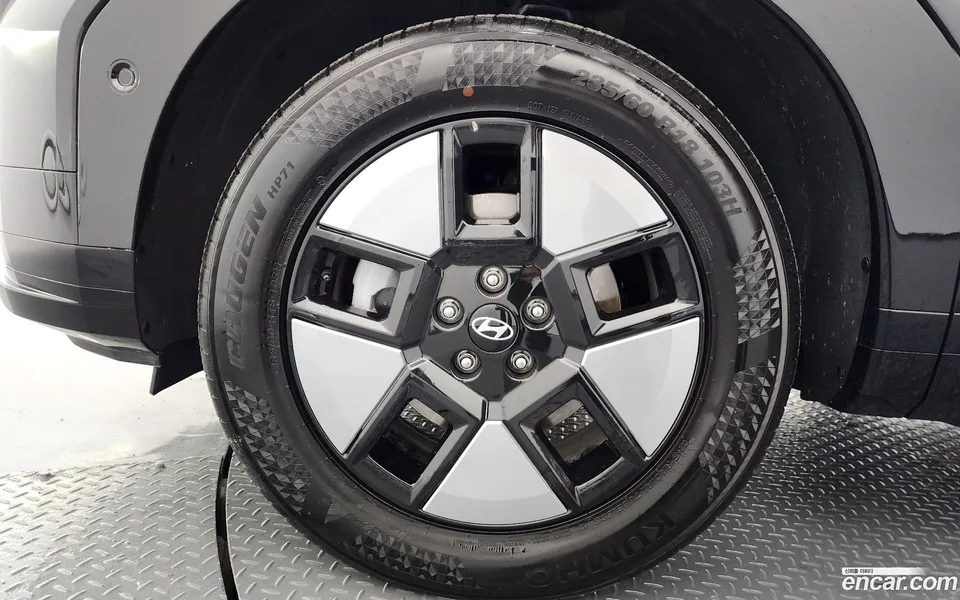 Hyundai Santa Fe HEV 1.6 2WD 2024 — миниатюра 5
