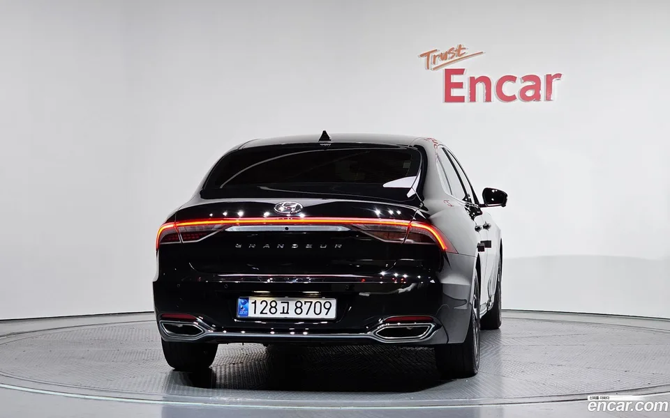 Hyundai Grandeur IG Hybrid 2022 — миниатюра 4