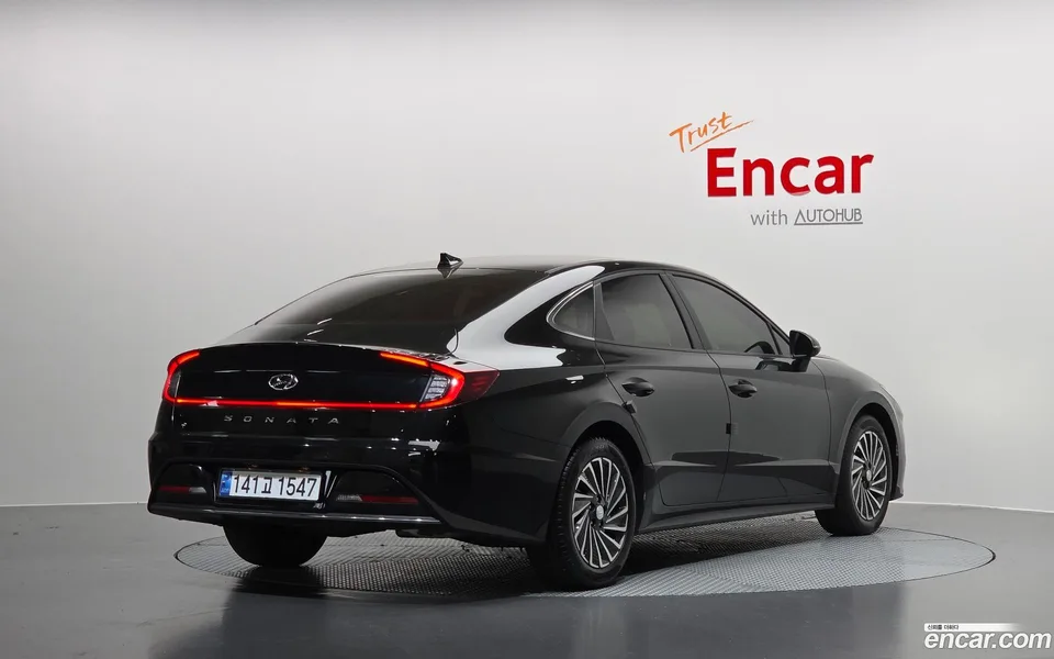 Hyundai Sonata Hybrid 2022 — миниатюра 2