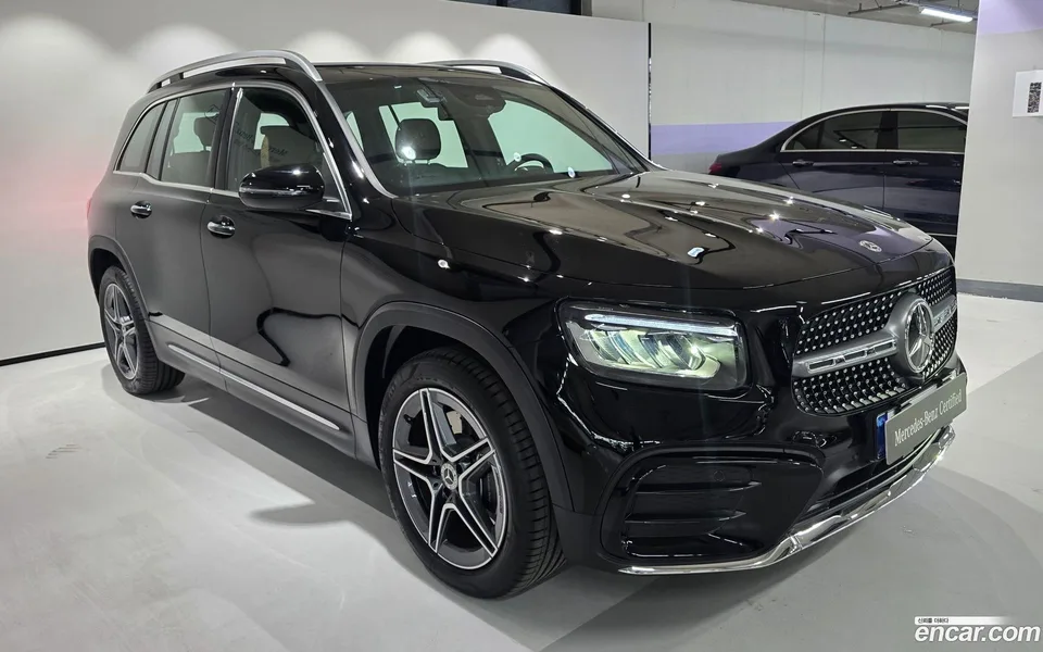 Mercedes-Benz GLB-Class GLB250 4MATIC 2025 — миниатюра 2