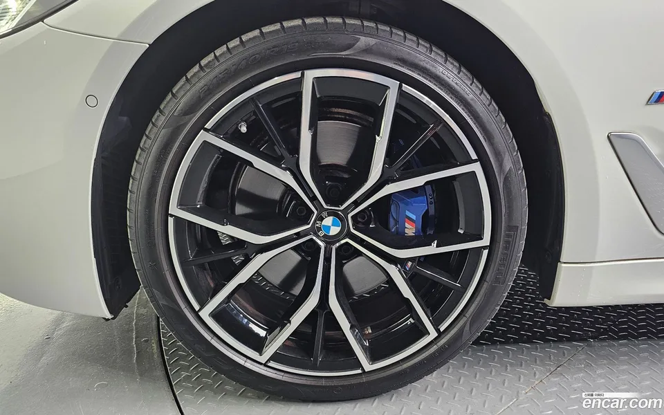 BMW 5 Series 530i M 2023 — миниатюра 5