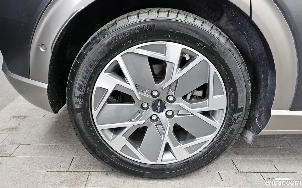 Genesis GV60 2022 — миниатюра 5
