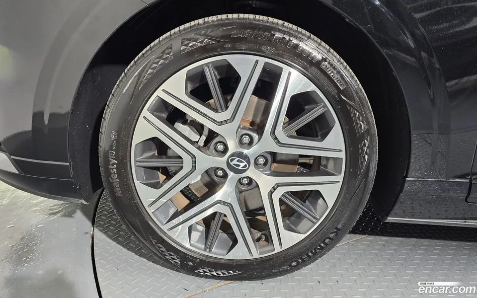 Hyundai Grandeur 2.5 2WD 2023 — миниатюра 5