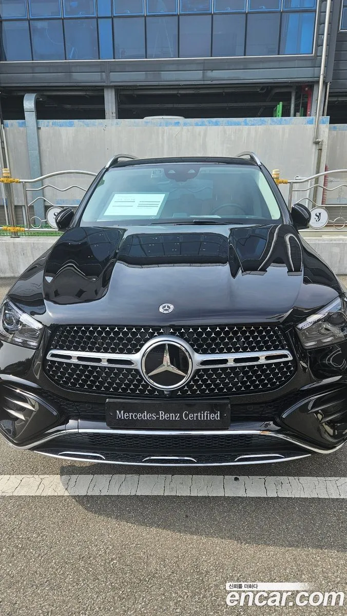Mercedes-Benz C-Class C200 AMG Line 2025 — миниатюра 5