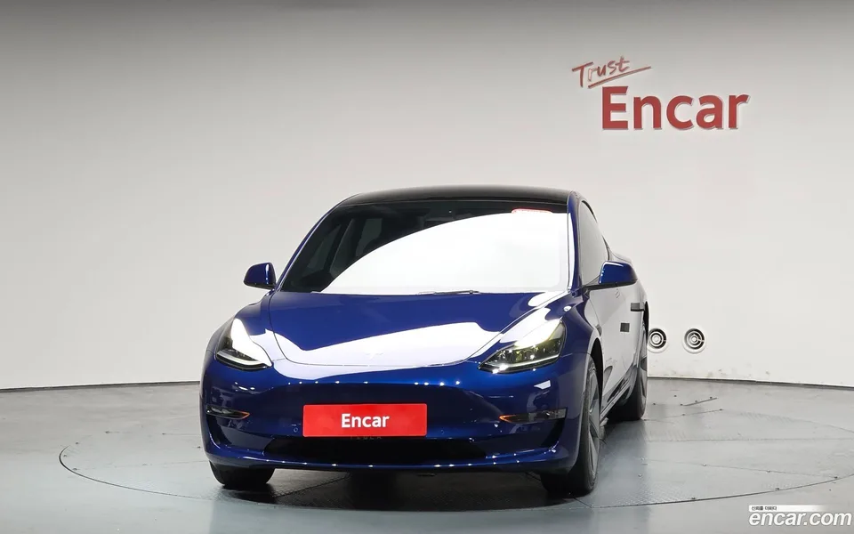 Tesla Model 3 RWD 2022 — миниатюра 3