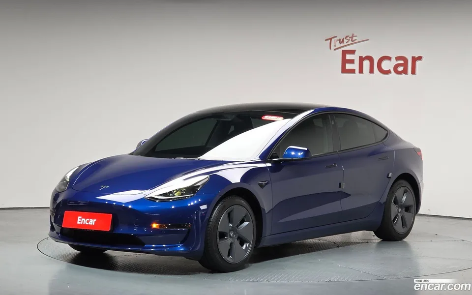 Tesla Model 3 RWD 2022 — фото 1, купить с доставкой в Москву