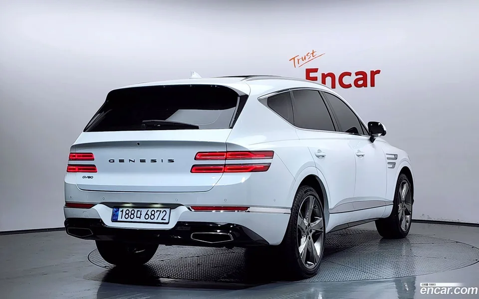 Genesis GV80 2.5T 2WD 2023 — миниатюра 2