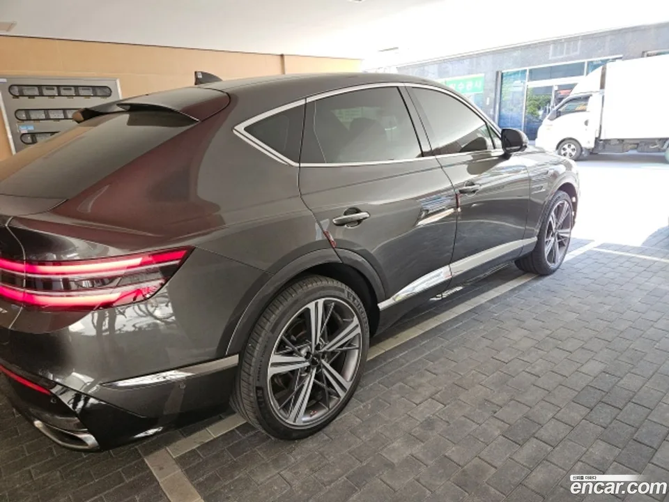 Genesis GV80 Coupe 3.5T AWD 2024 — миниатюра 2