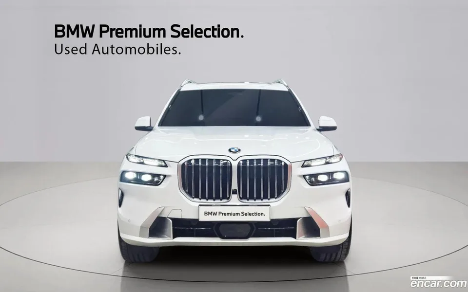 BMW X7 xDrive 40i 7 2025 — миниатюра 2