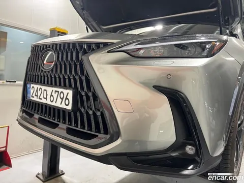 Lexus NX 350h 2025 купить в Москве