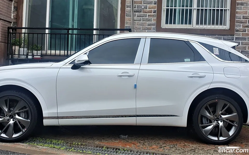 Genesis GV70 2.5T AWD 2025 — миниатюра 2
