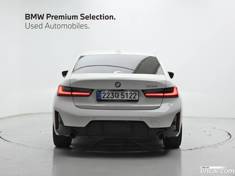 BMW 3 Series 320i M 2025 — миниатюра 4