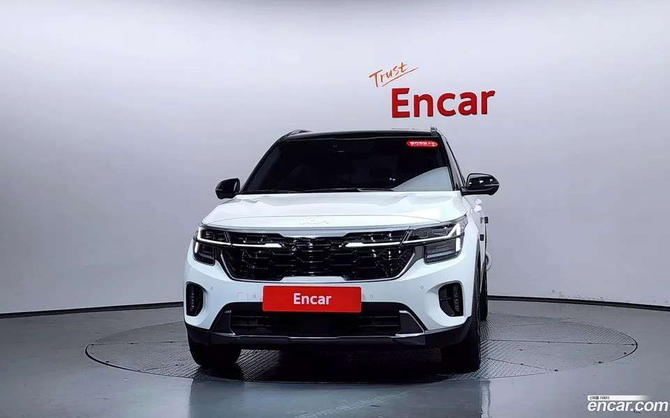 Kia Seltos 1.6 2WD 2023 — миниатюра 3