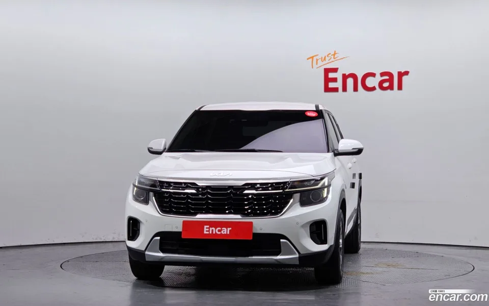 Kia Seltos 1.6 2WD 2023 — миниатюра 3