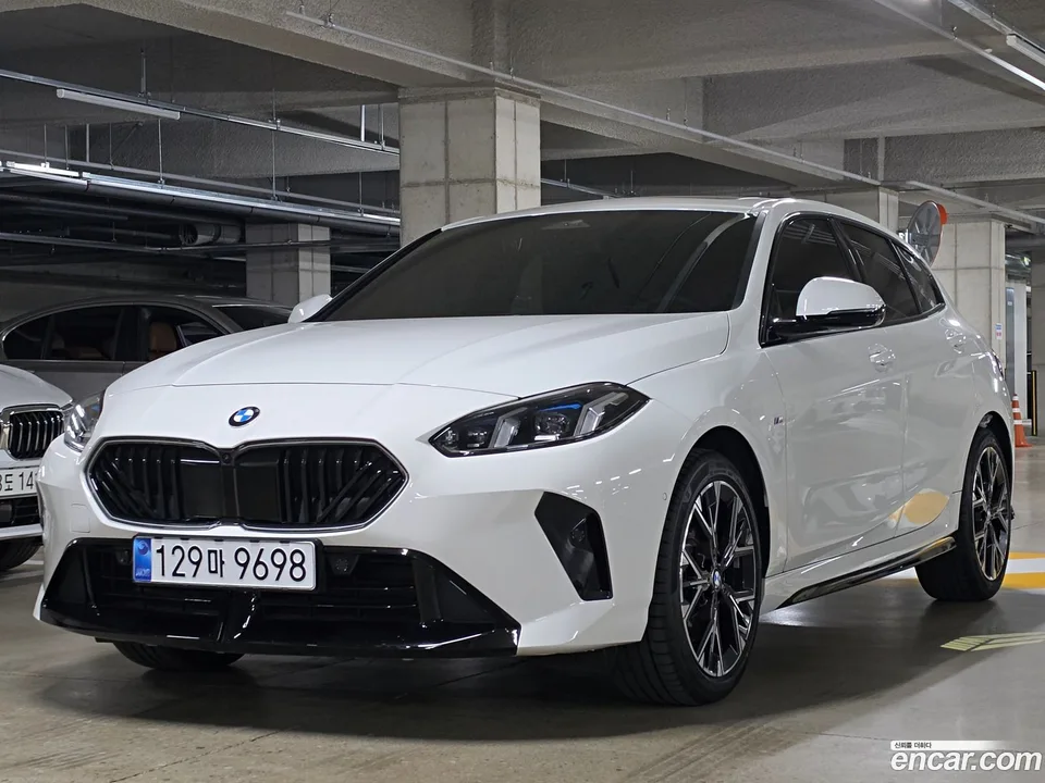 BMW 1 Series 120 M 2025 — фото 1, купить с доставкой в Москву